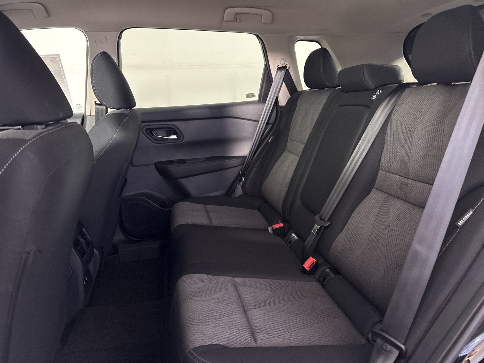 2027 Nissan Rogue SV