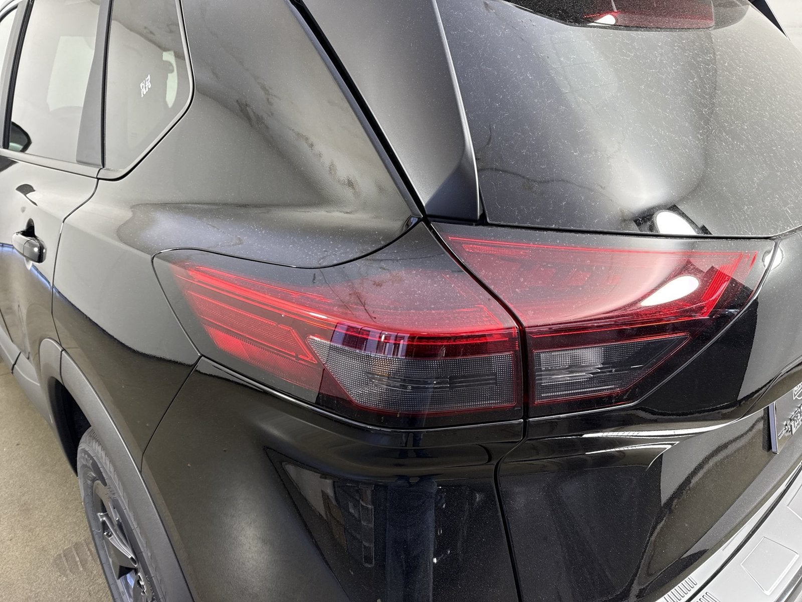 2027 Nissan Rogue SV