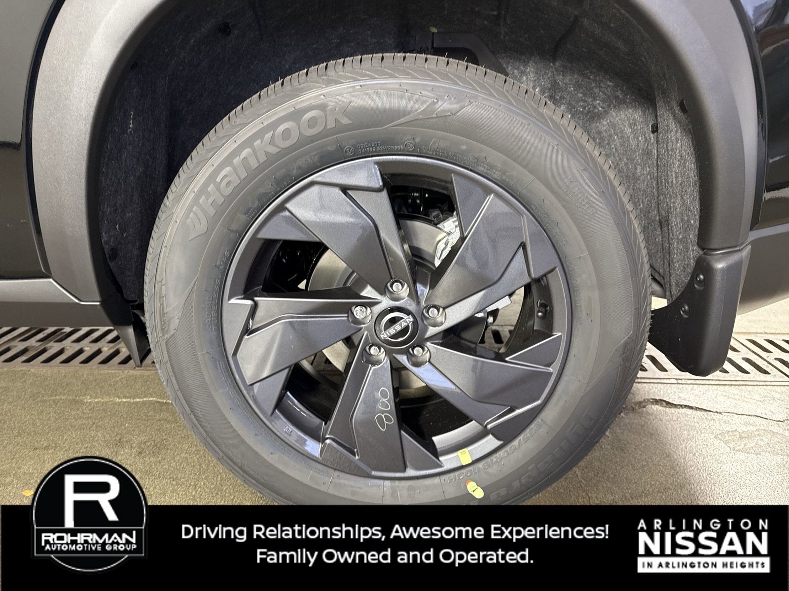 2027 Nissan Rogue SV