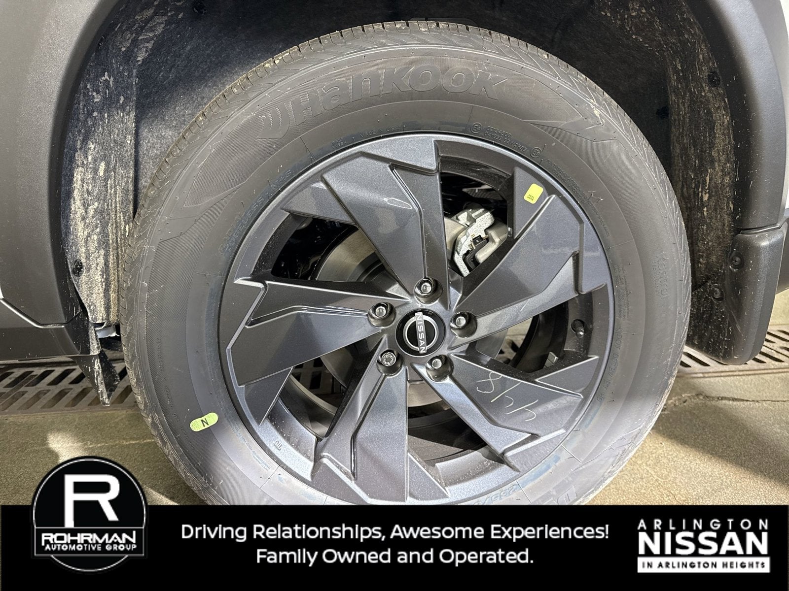 2027 Nissan Rogue SV