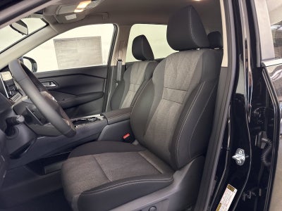 2027 Nissan Rogue SV