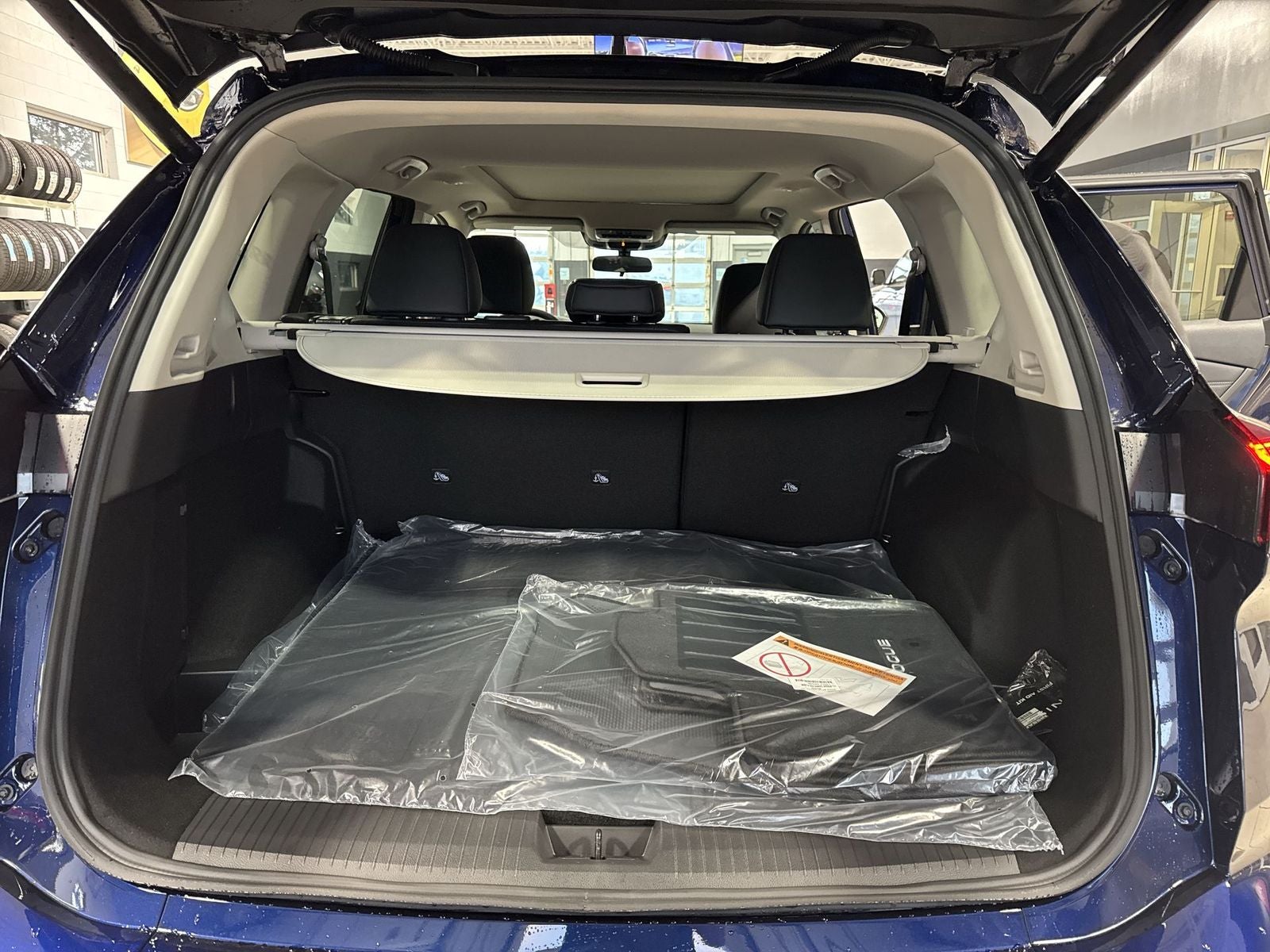 2026 Nissan Rogue Dark Armor