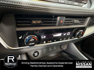2026 Nissan Rogue SV