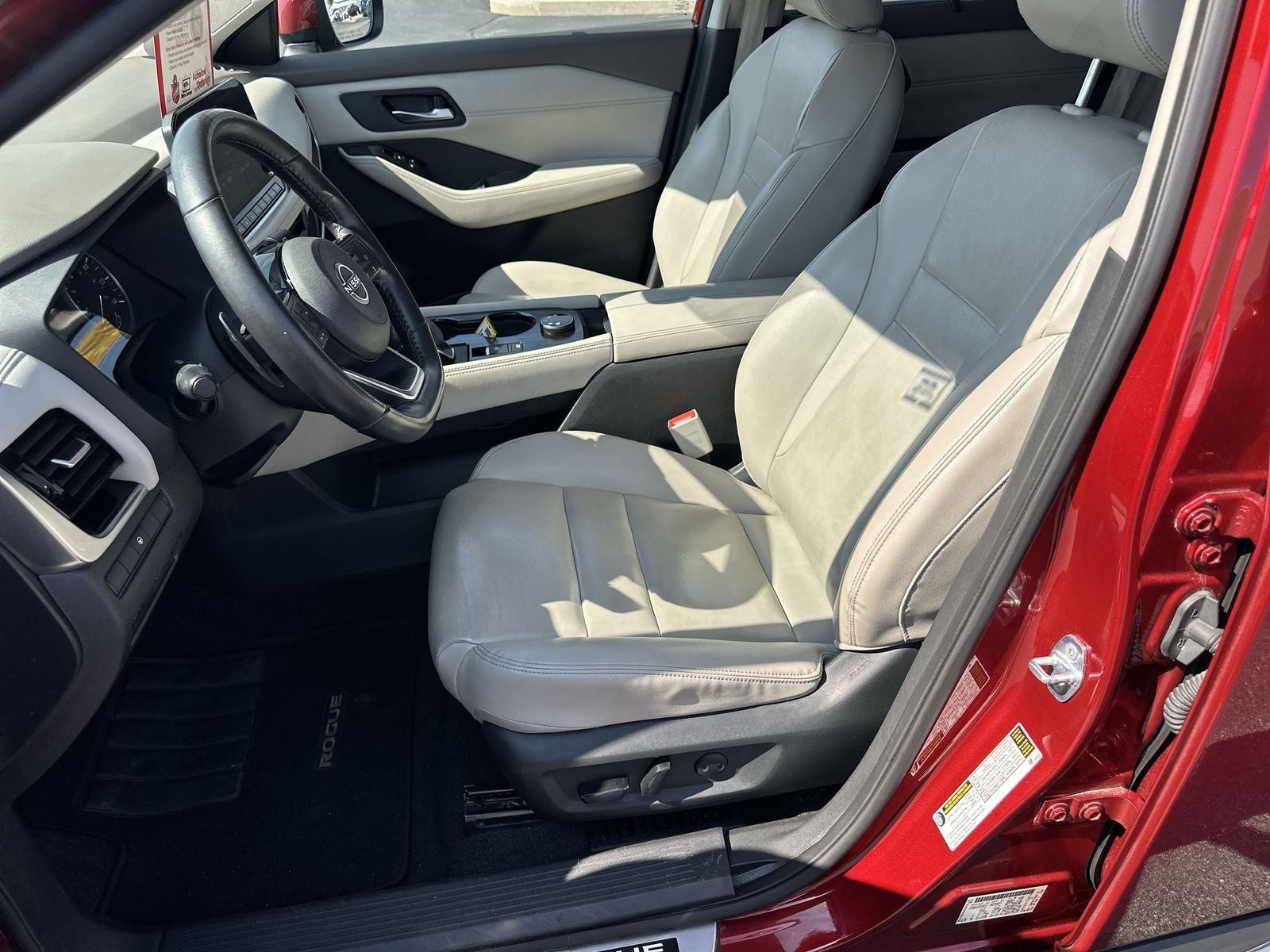 2022 Nissan Rogue SL