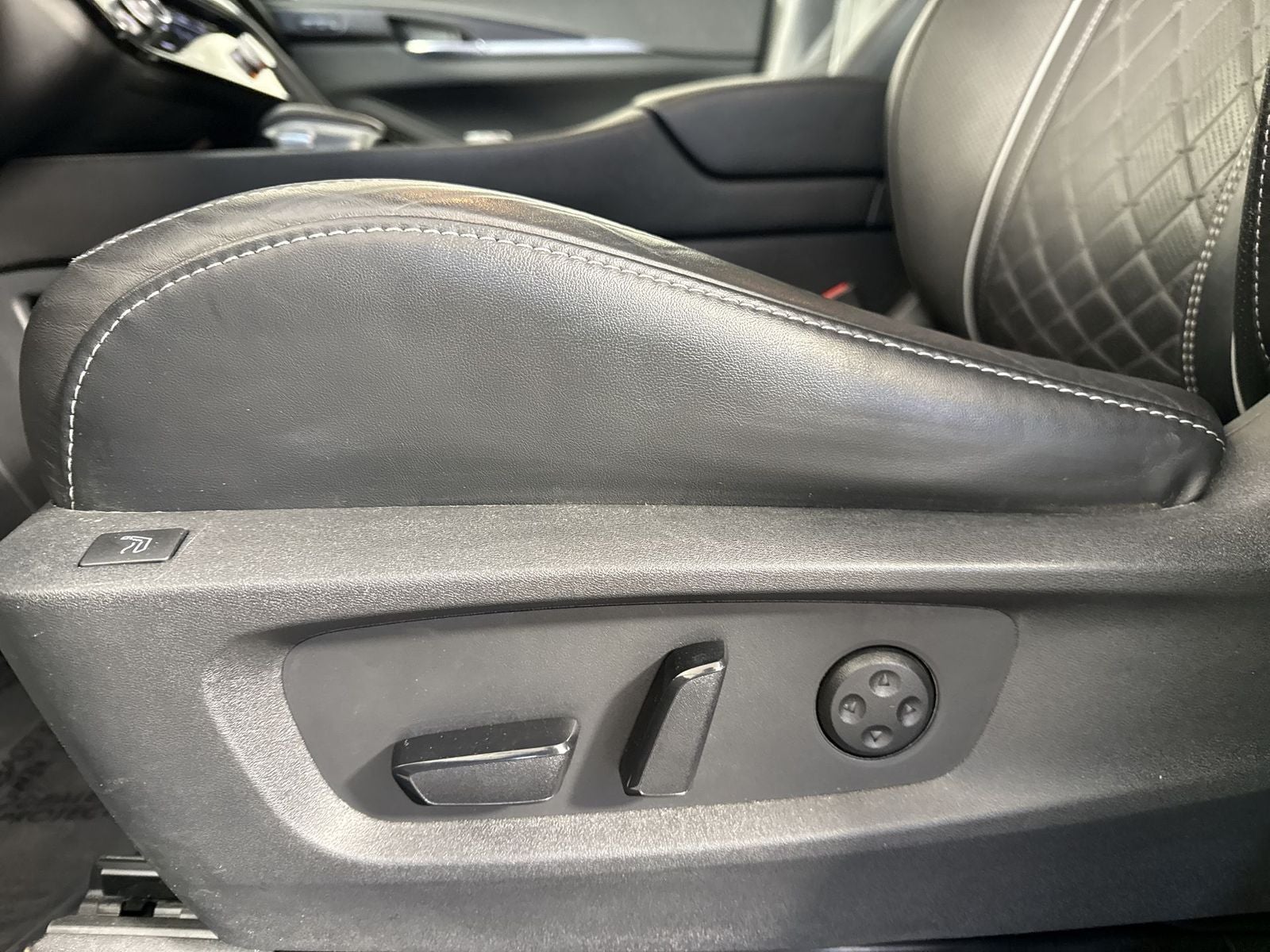 2023 INFINITI QX60 Autograph