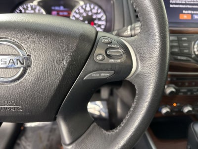 2017 Nissan Pathfinder Platinum