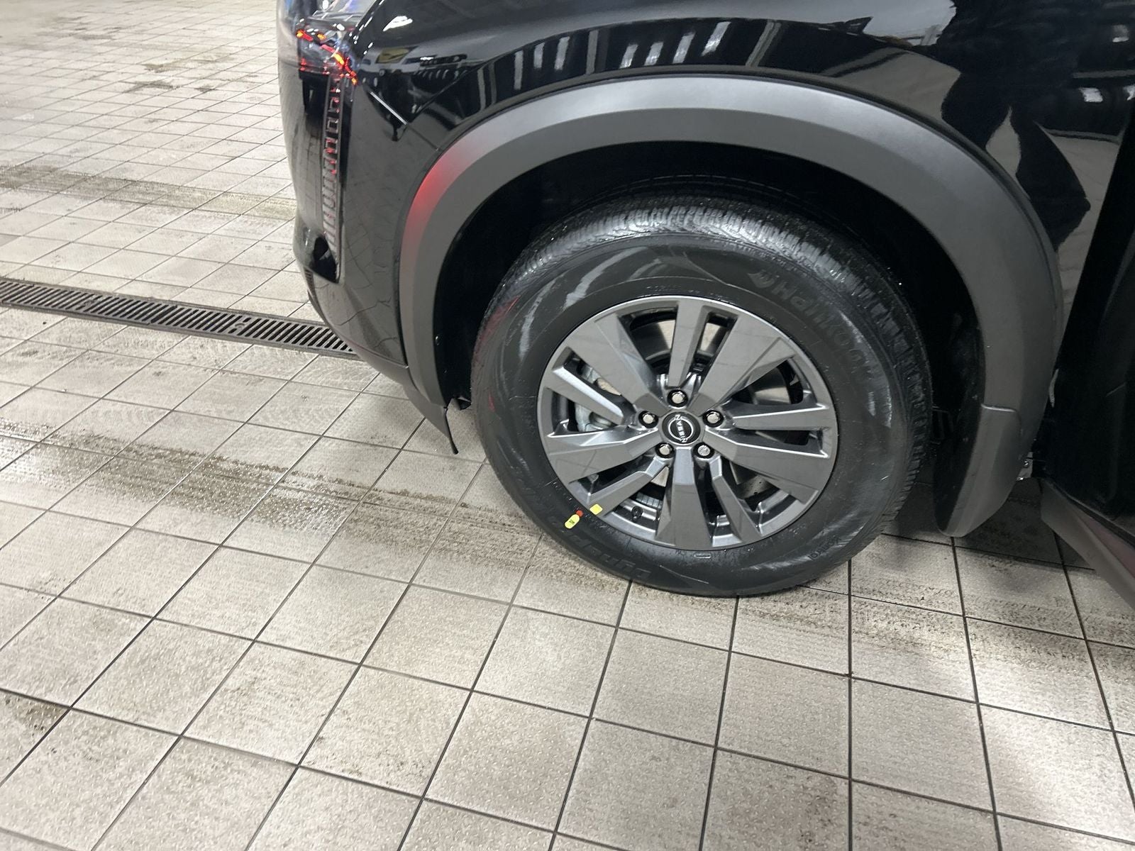 2026 Nissan Pathfinder S