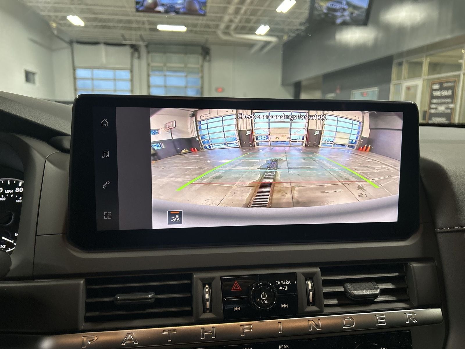 2026 Nissan Pathfinder S