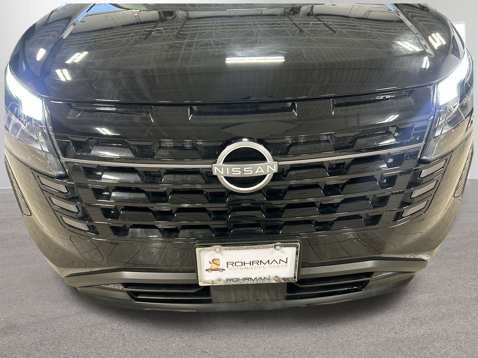 2026 Nissan Pathfinder S