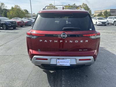 2023 Nissan Pathfinder SL