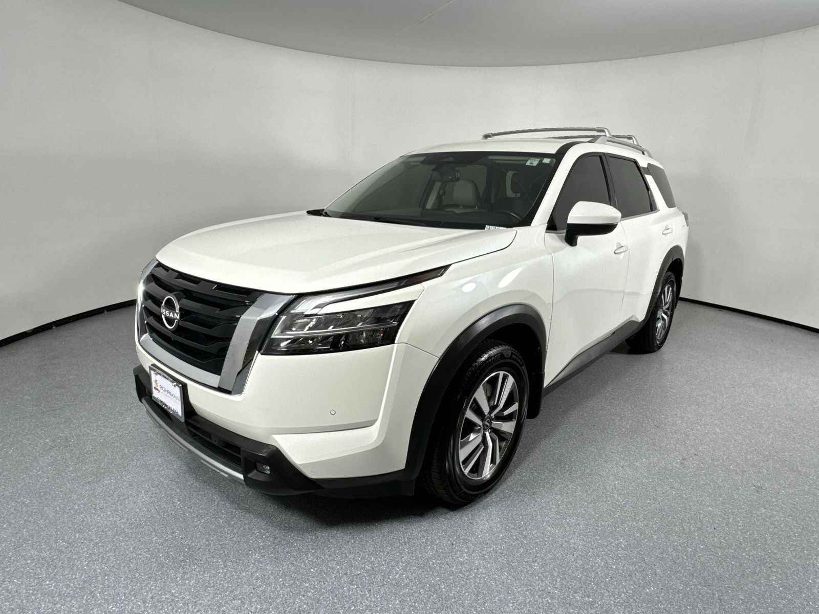 2022 Nissan Pathfinder SL 4WD