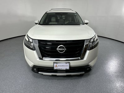 2022 Nissan Pathfinder SL 4WD