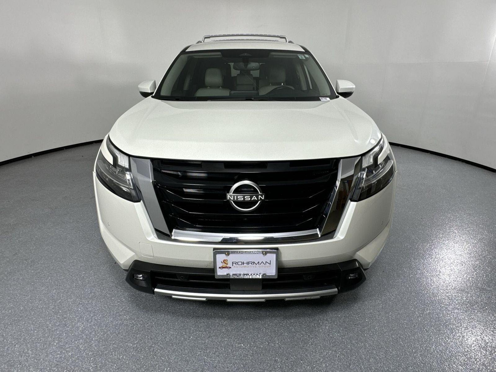 2022 Nissan Pathfinder SL 4WD