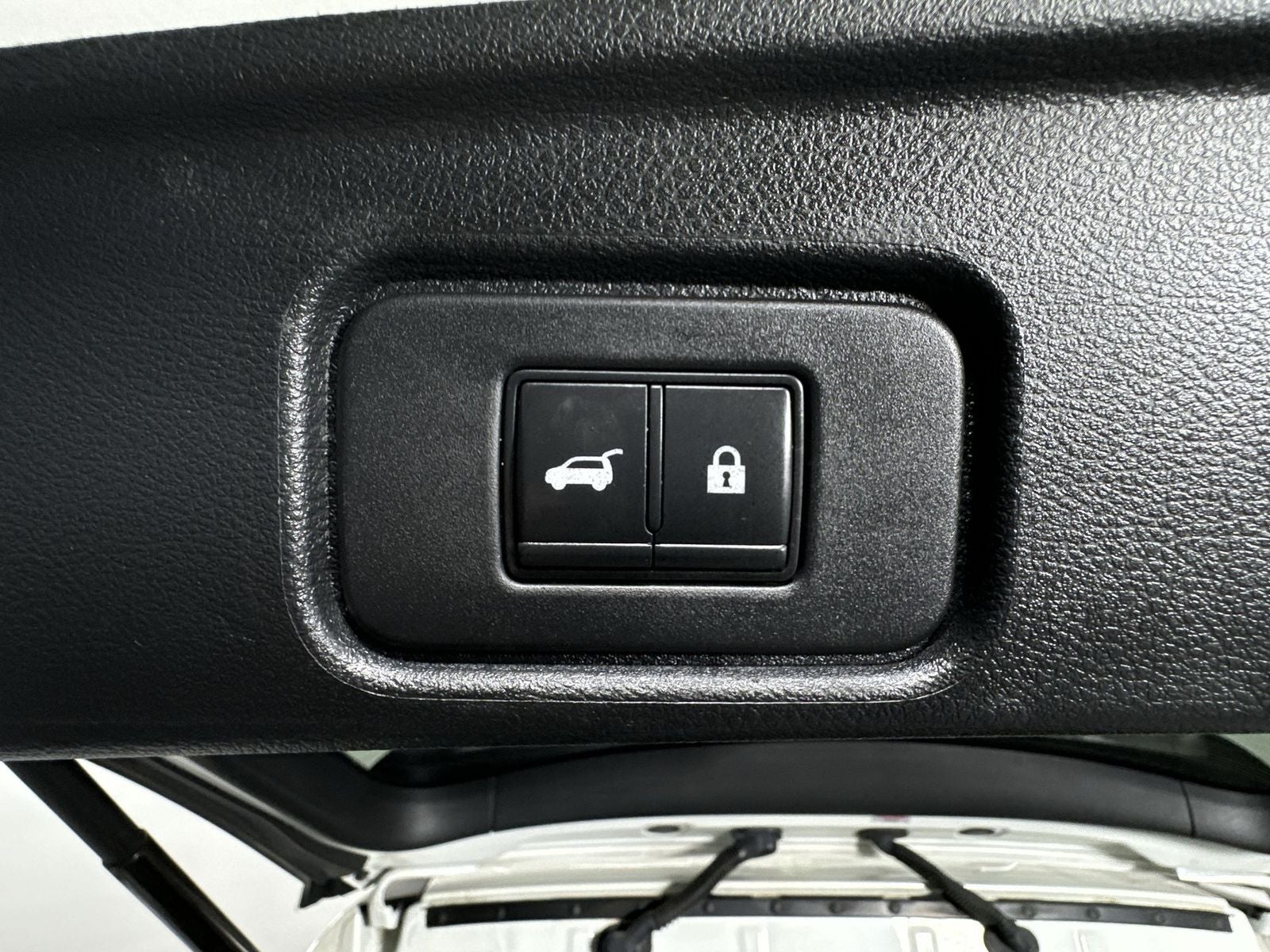 2022 Nissan Pathfinder SL 4WD