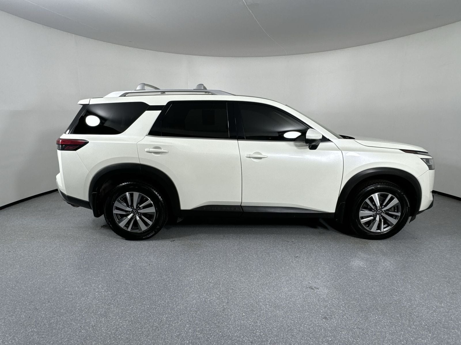 2022 Nissan Pathfinder SL 4WD
