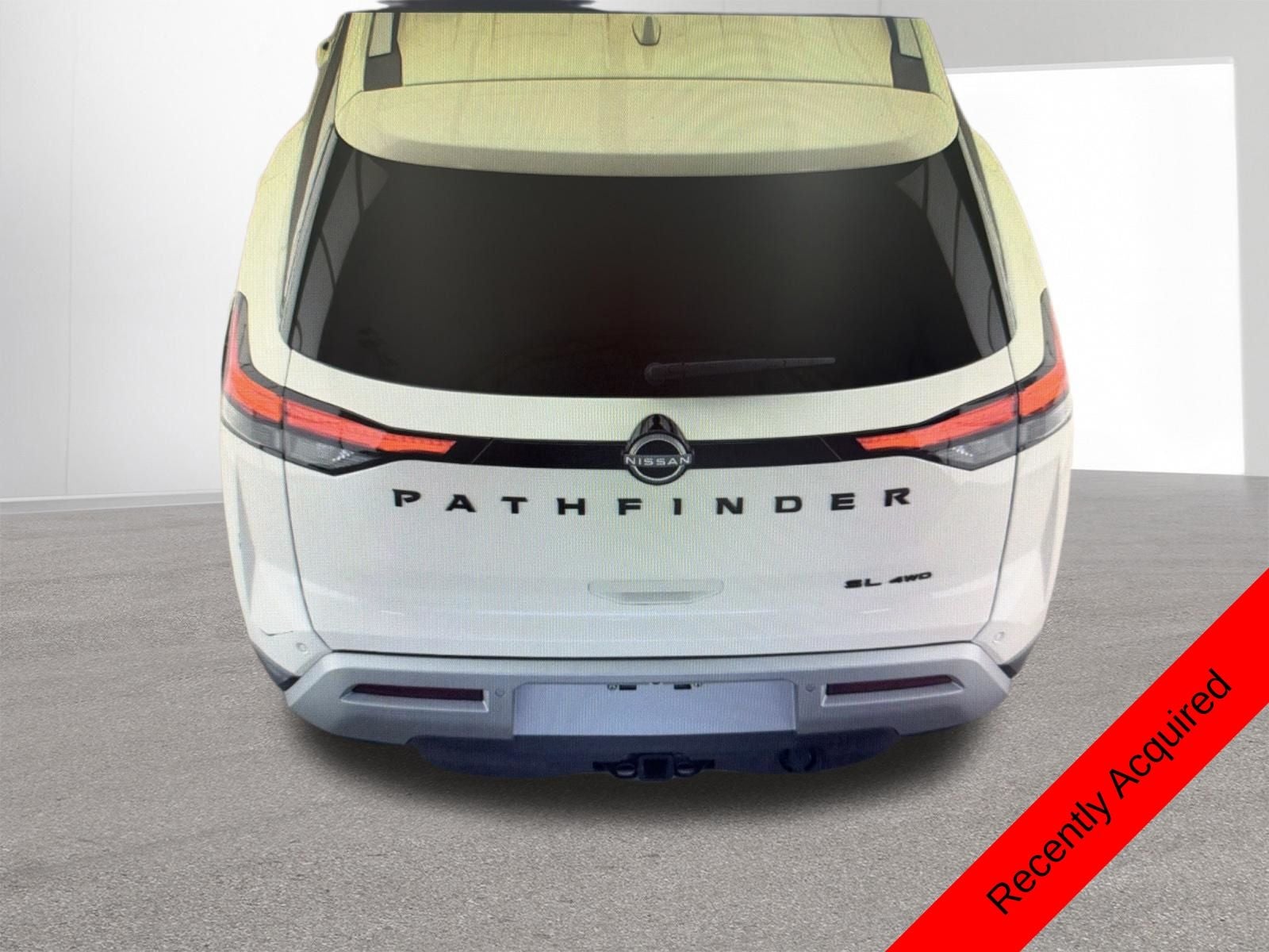 2023 Nissan Pathfinder SL