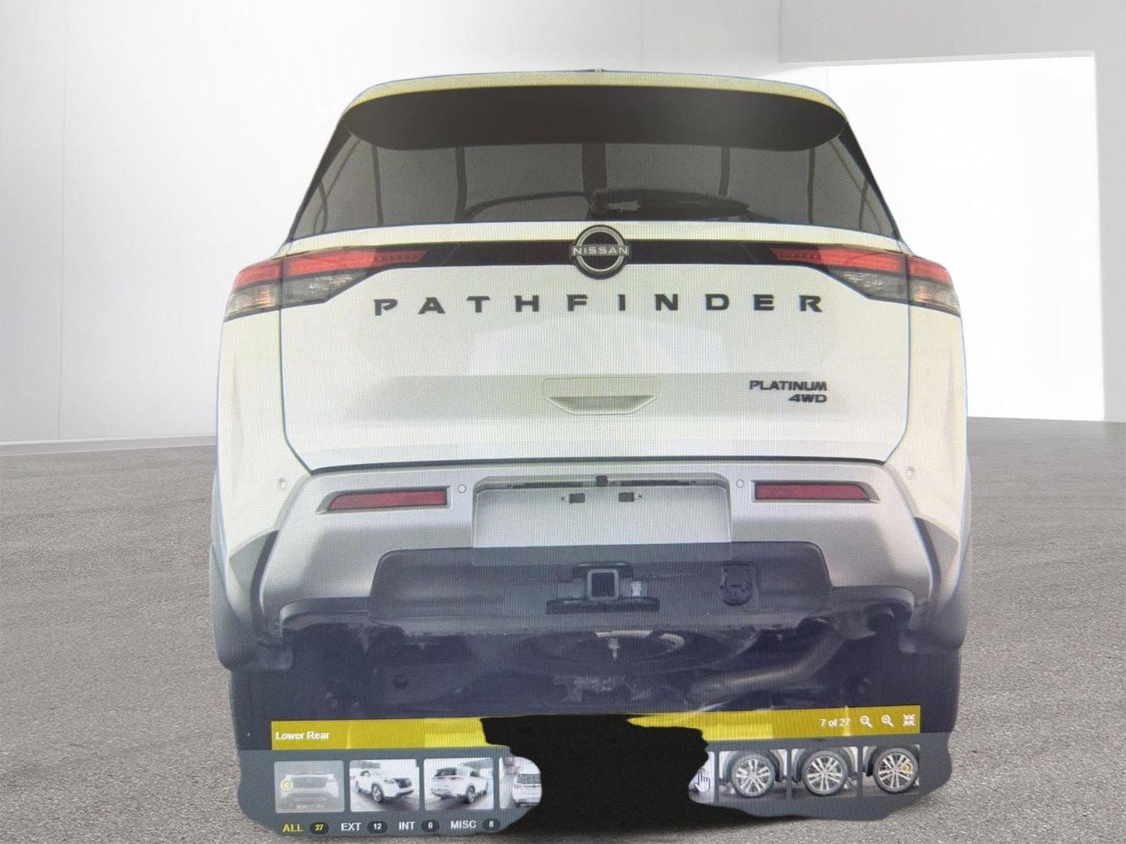 2025 Nissan Pathfinder Platinum