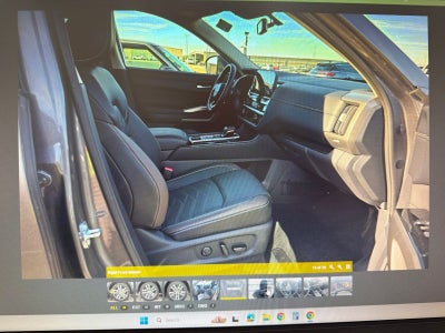 2025 Nissan Pathfinder Platinum