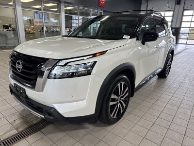 2023 Nissan Pathfinder Platinum