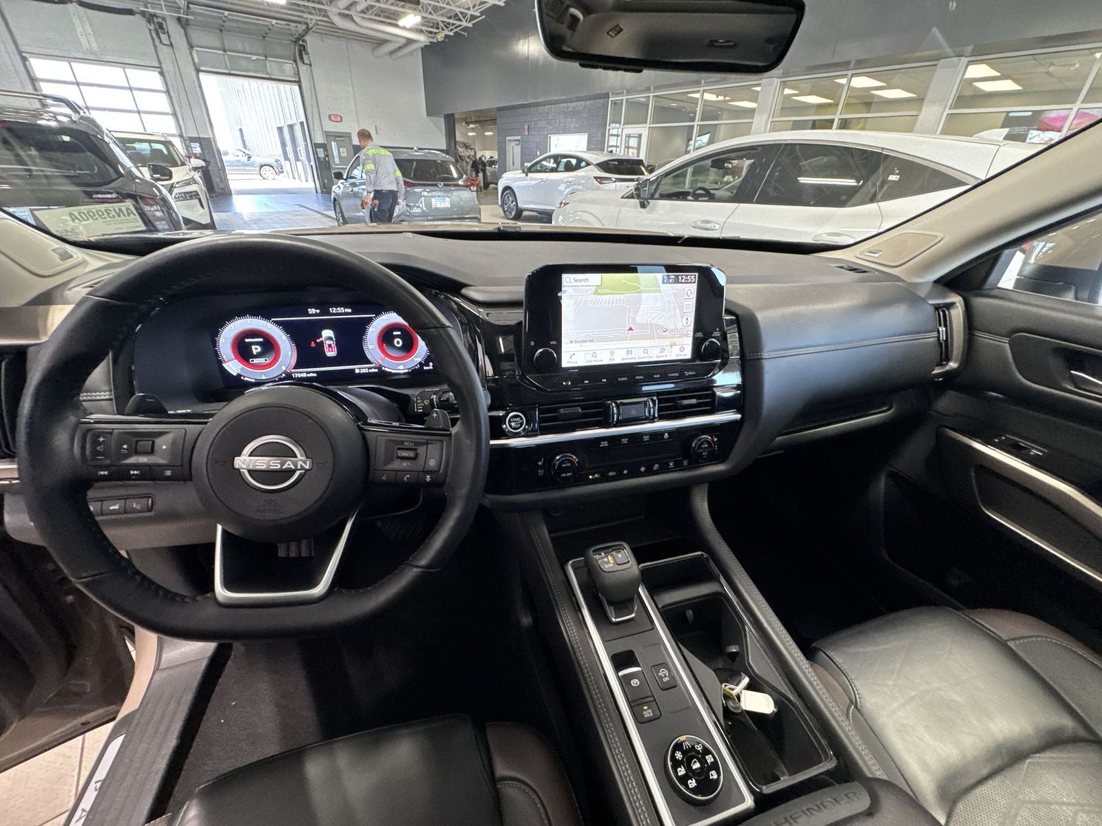 2024 Nissan Pathfinder Platinum