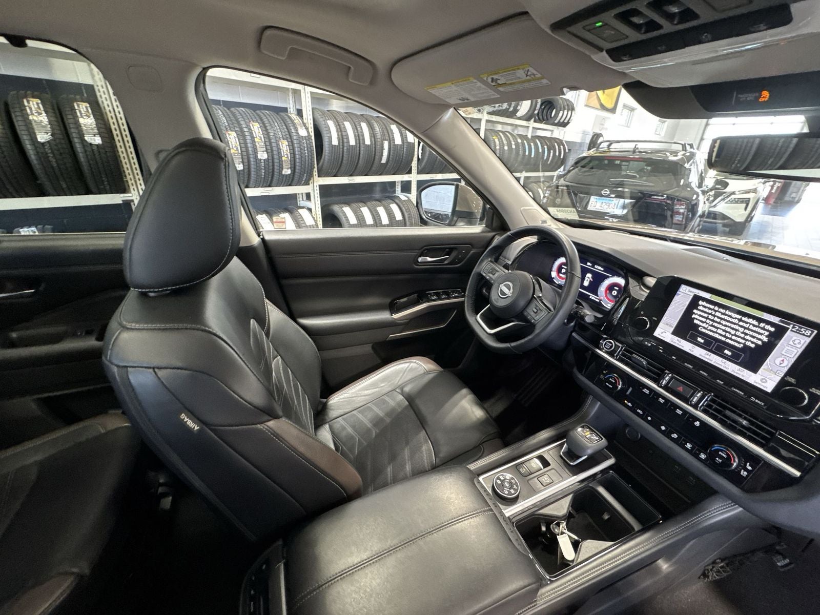 2024 Nissan Pathfinder Platinum