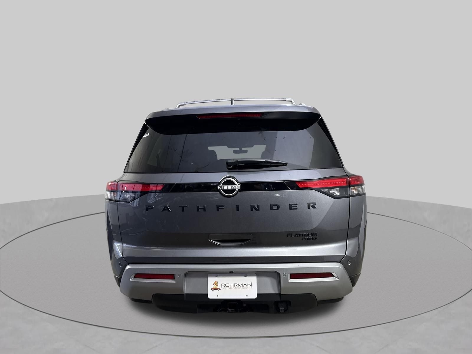 2023 Nissan Pathfinder Platinum