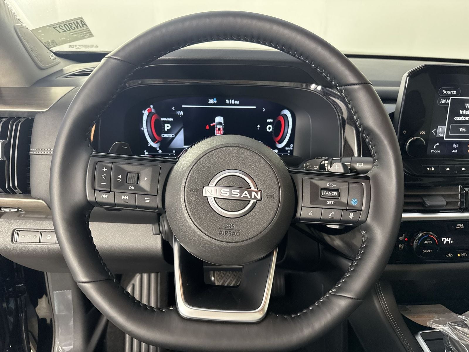 2025 Nissan Pathfinder Platinum