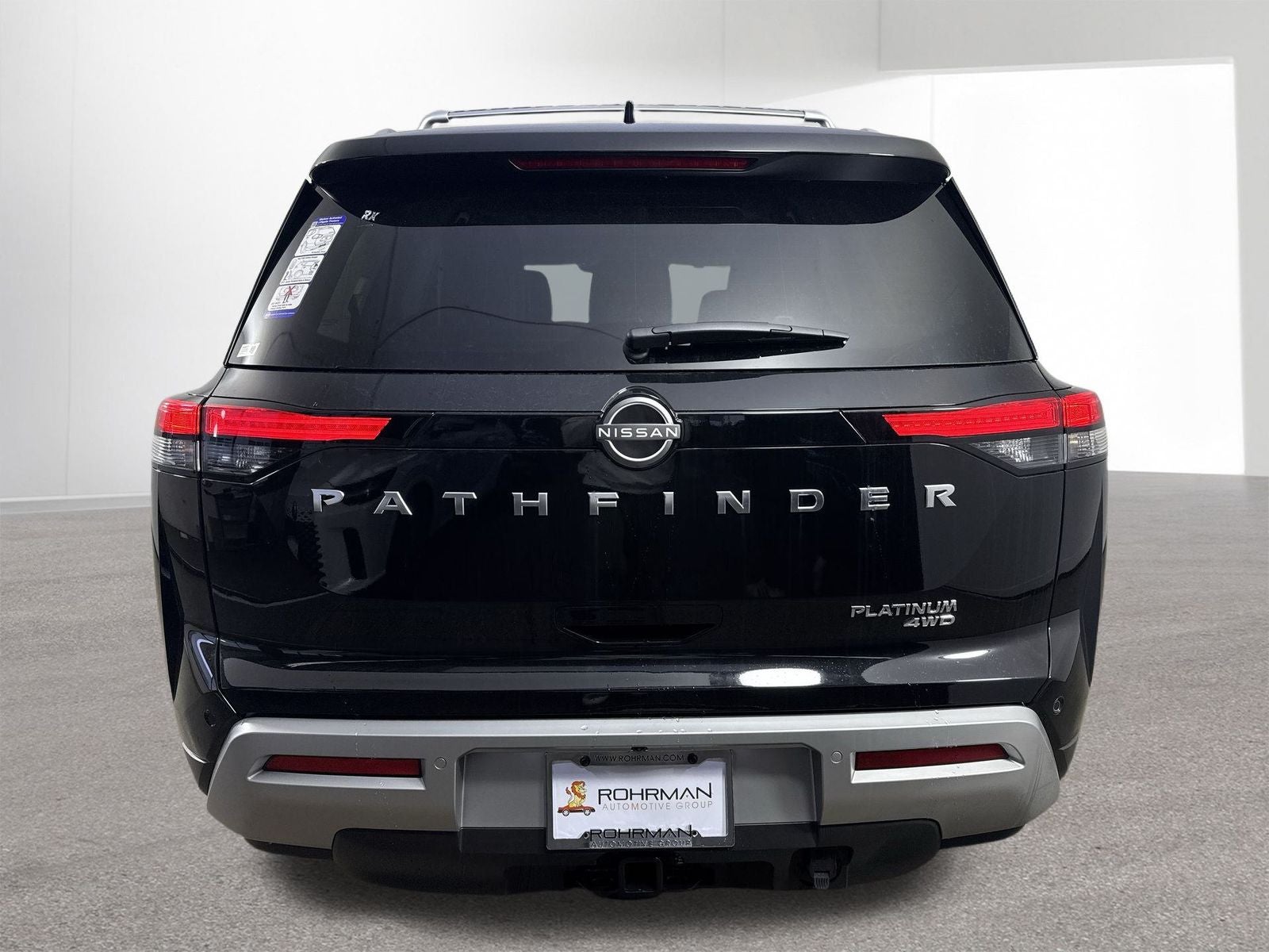 2025 Nissan Pathfinder Platinum