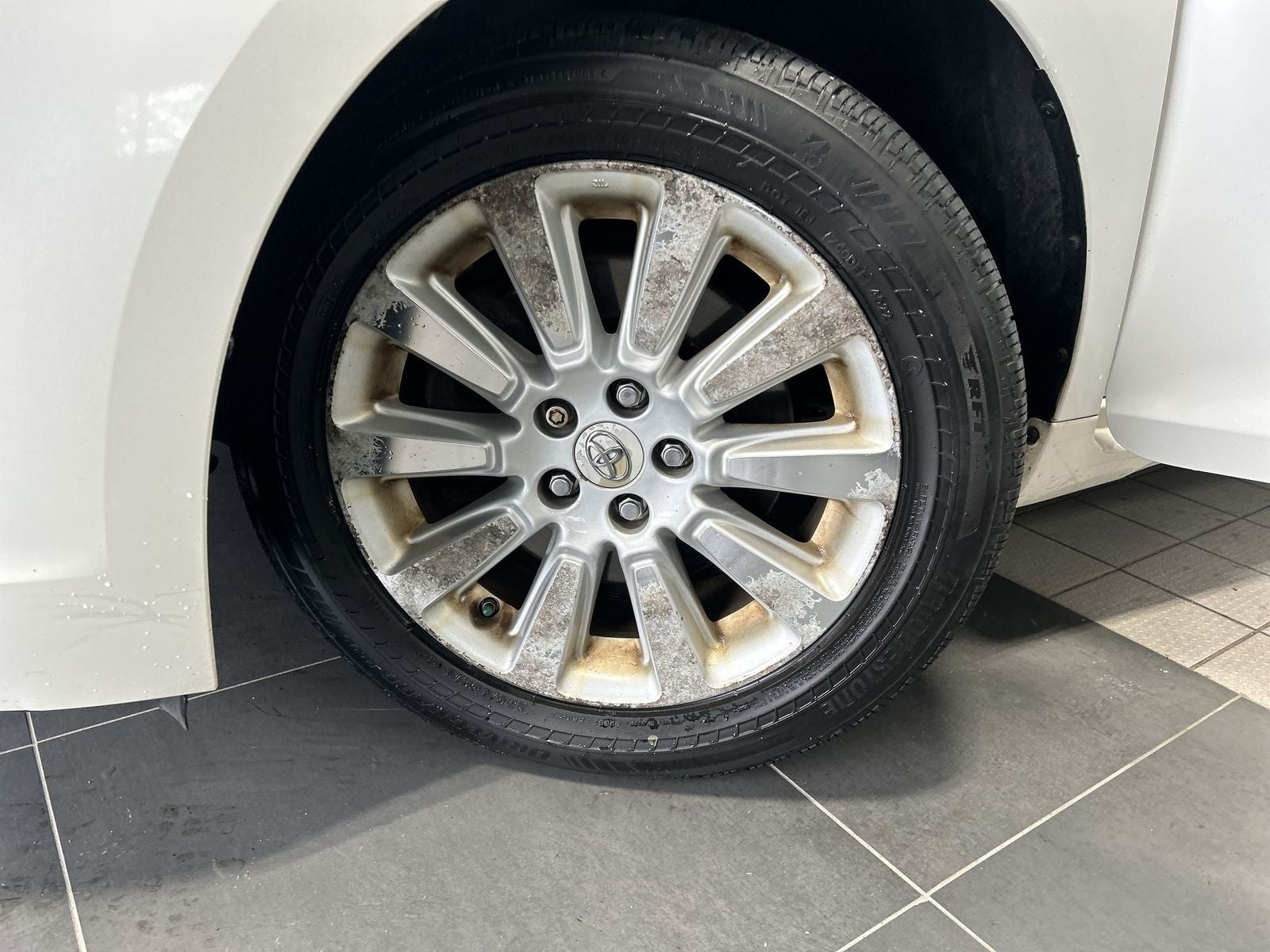 2012 Toyota Sienna Limited 7 Passenger