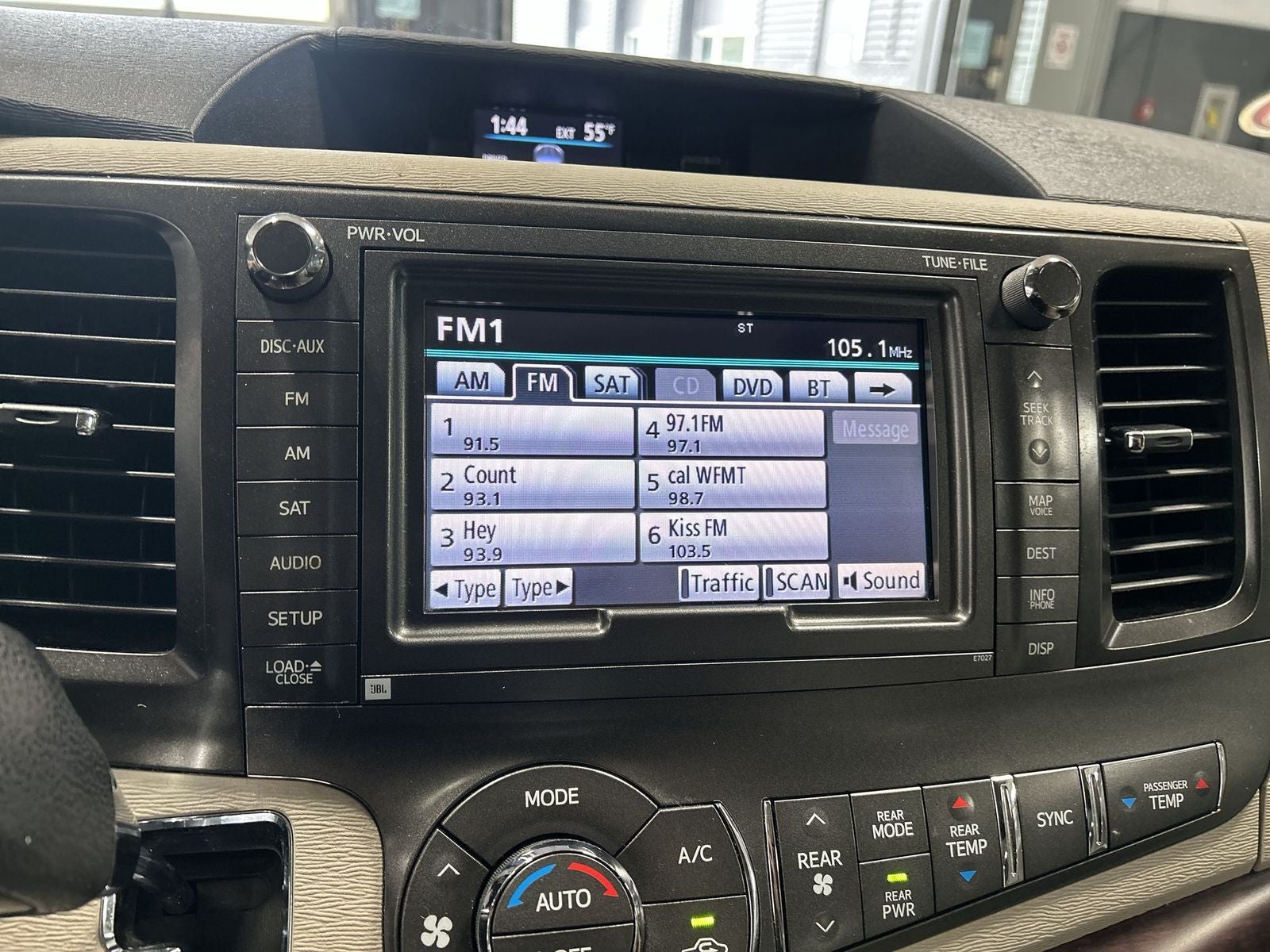 2012 Toyota Sienna Limited 7 Passenger