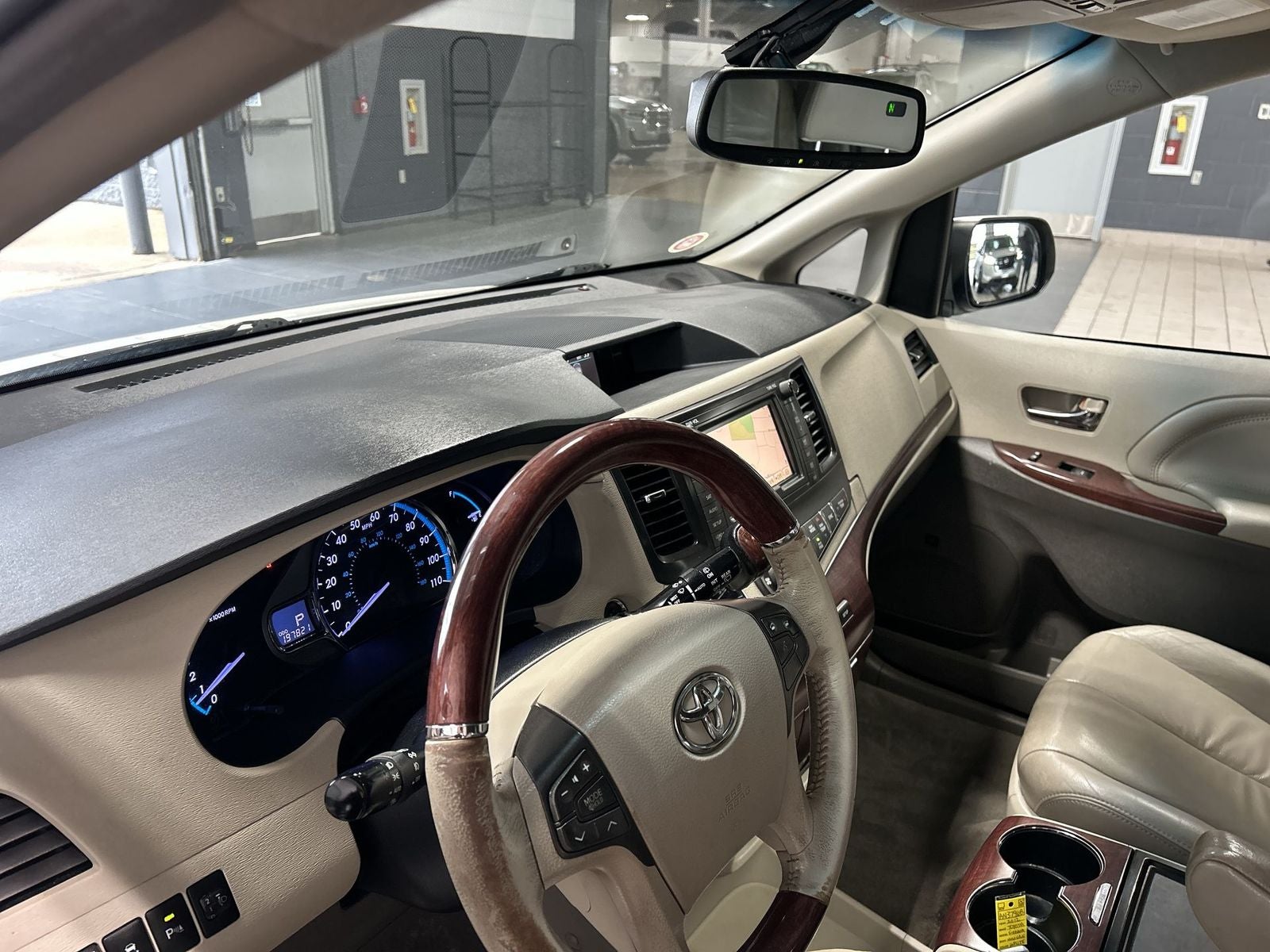 2012 Toyota Sienna Limited 7 Passenger