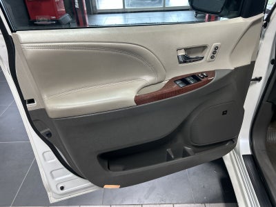 2012 Toyota Sienna Limited 7 Passenger