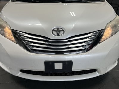 2012 Toyota Sienna Limited 7 Passenger