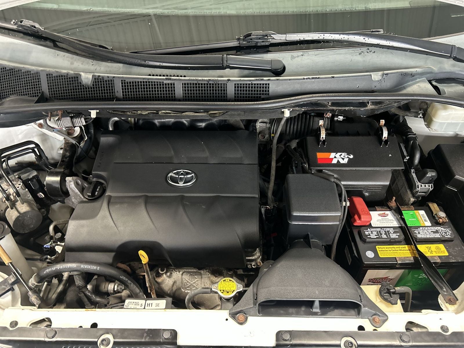 2012 Toyota Sienna Limited 7 Passenger