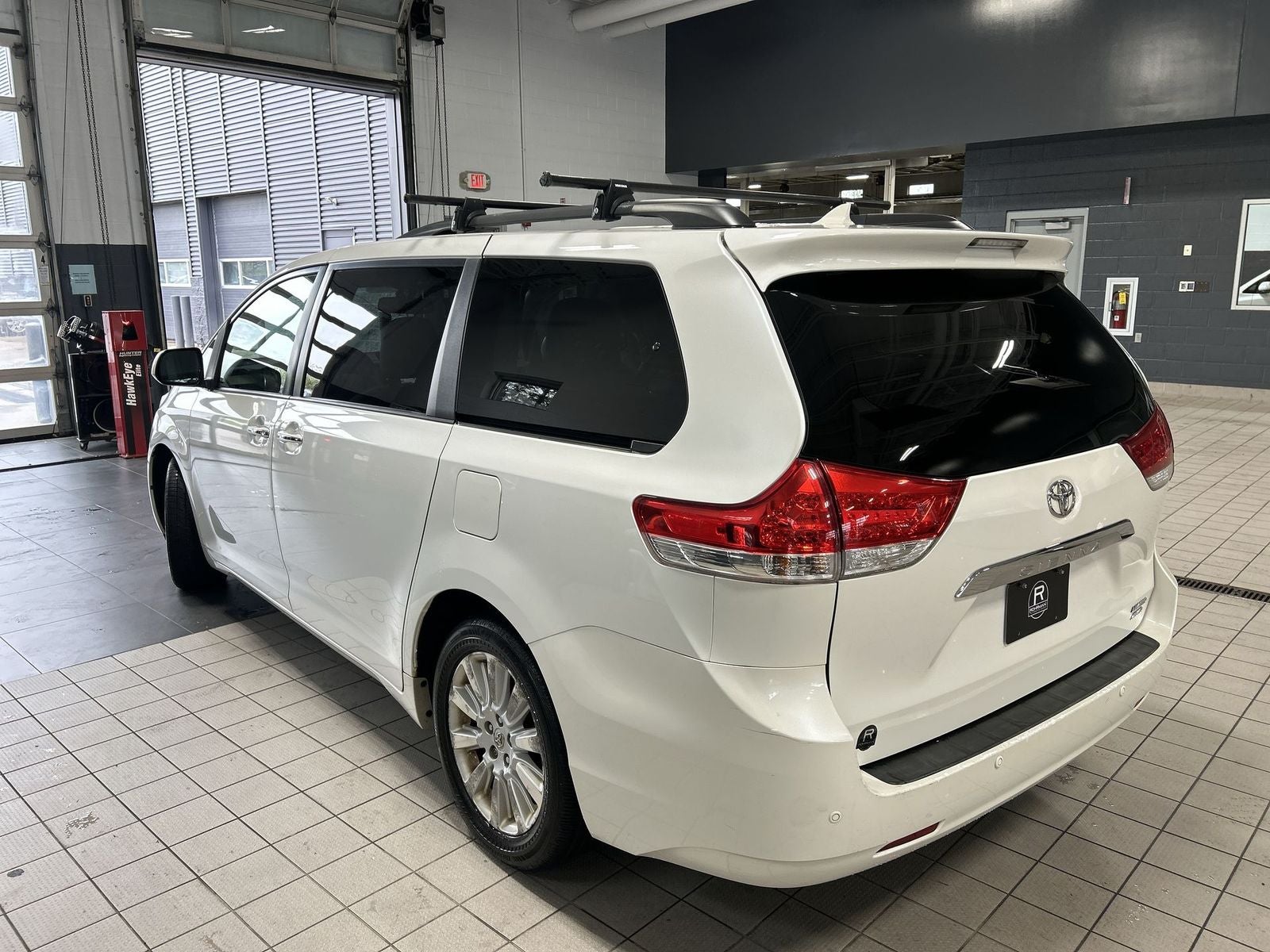 2012 Toyota Sienna Limited 7 Passenger