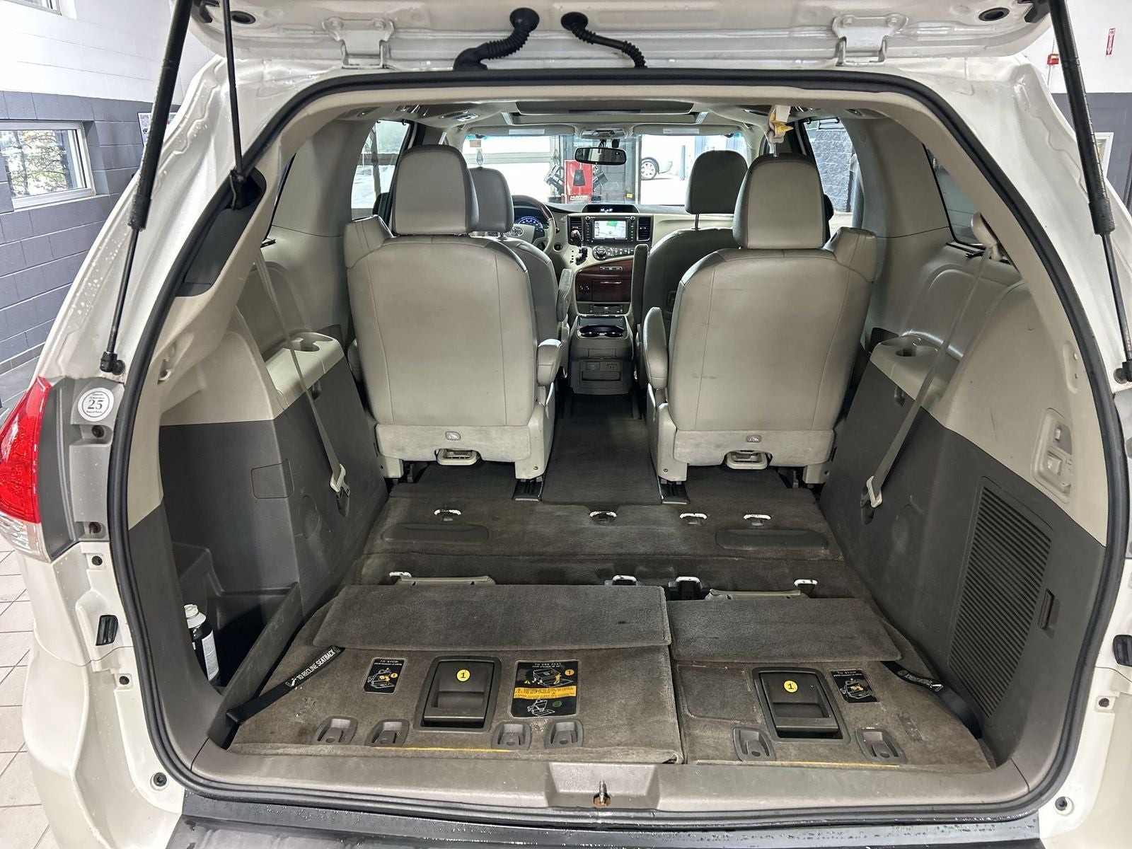 2012 Toyota Sienna Limited 7 Passenger