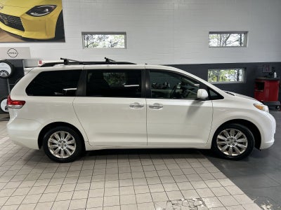 2012 Toyota Sienna Limited 7 Passenger
