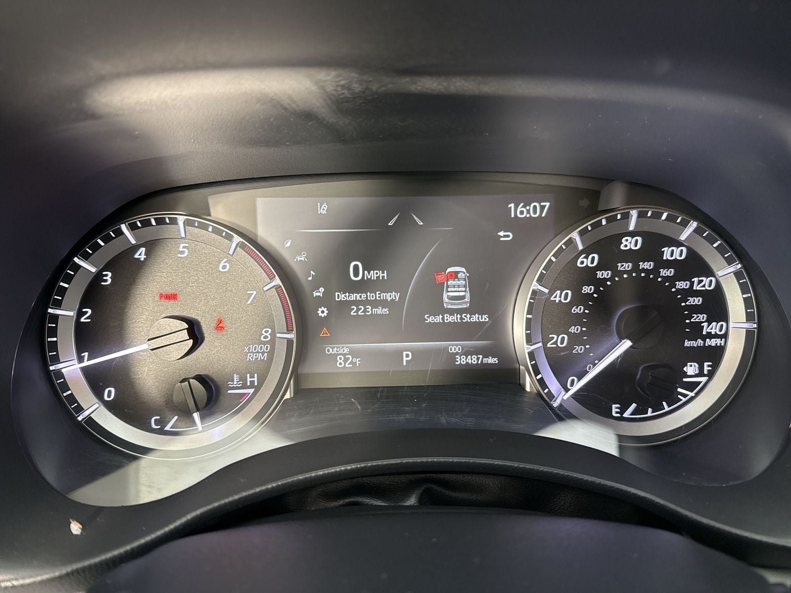 2023 Toyota Highlander LE