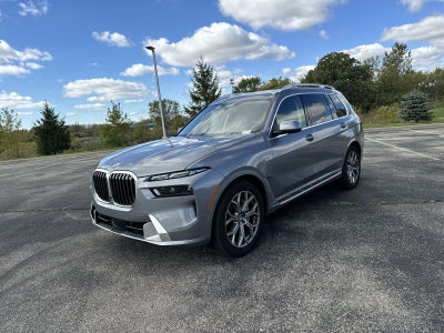 2025 BMW X7 xDrive40i