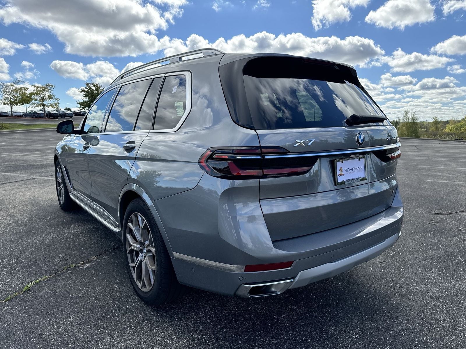 2025 BMW X7 xDrive40i