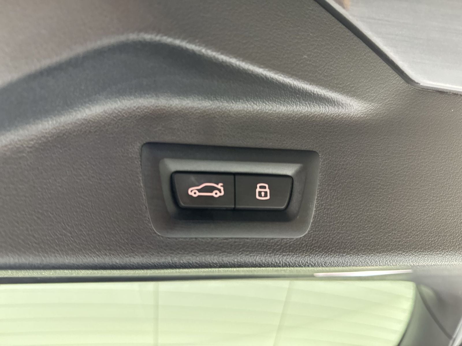 2024 BMW X5 xDrive50e