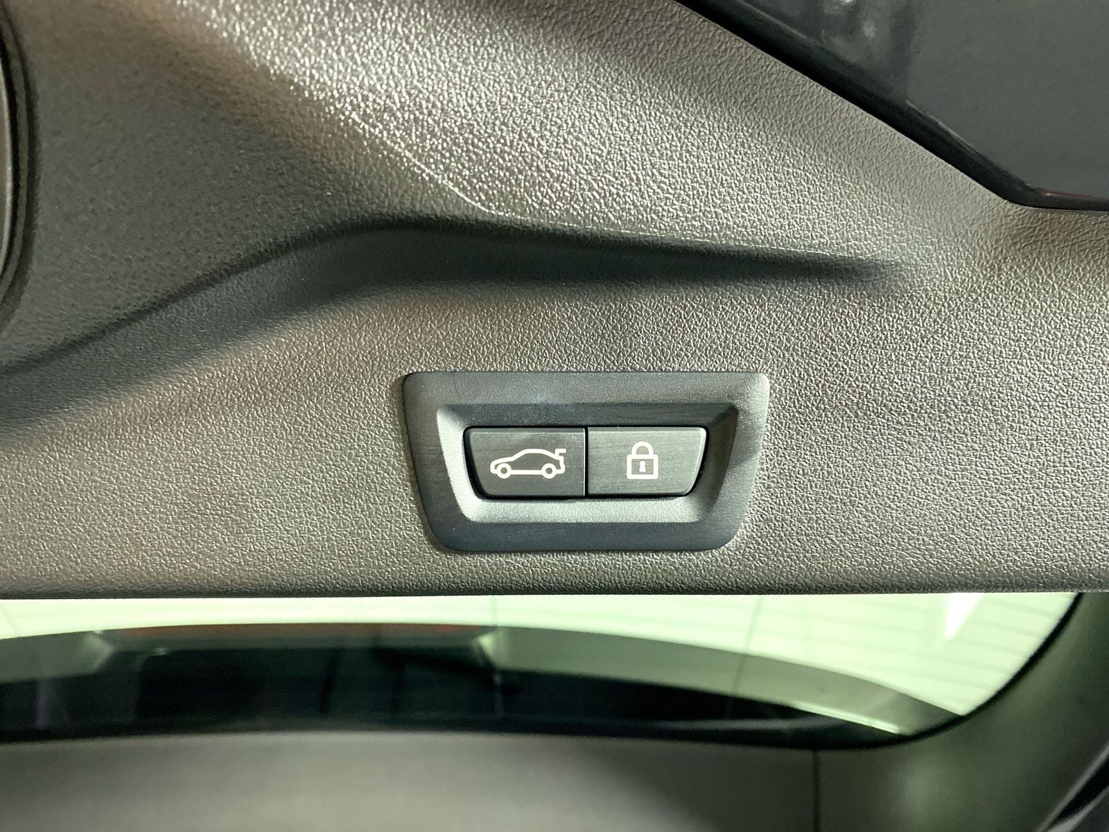 2022 BMW X5 xDrive40i Premium Package