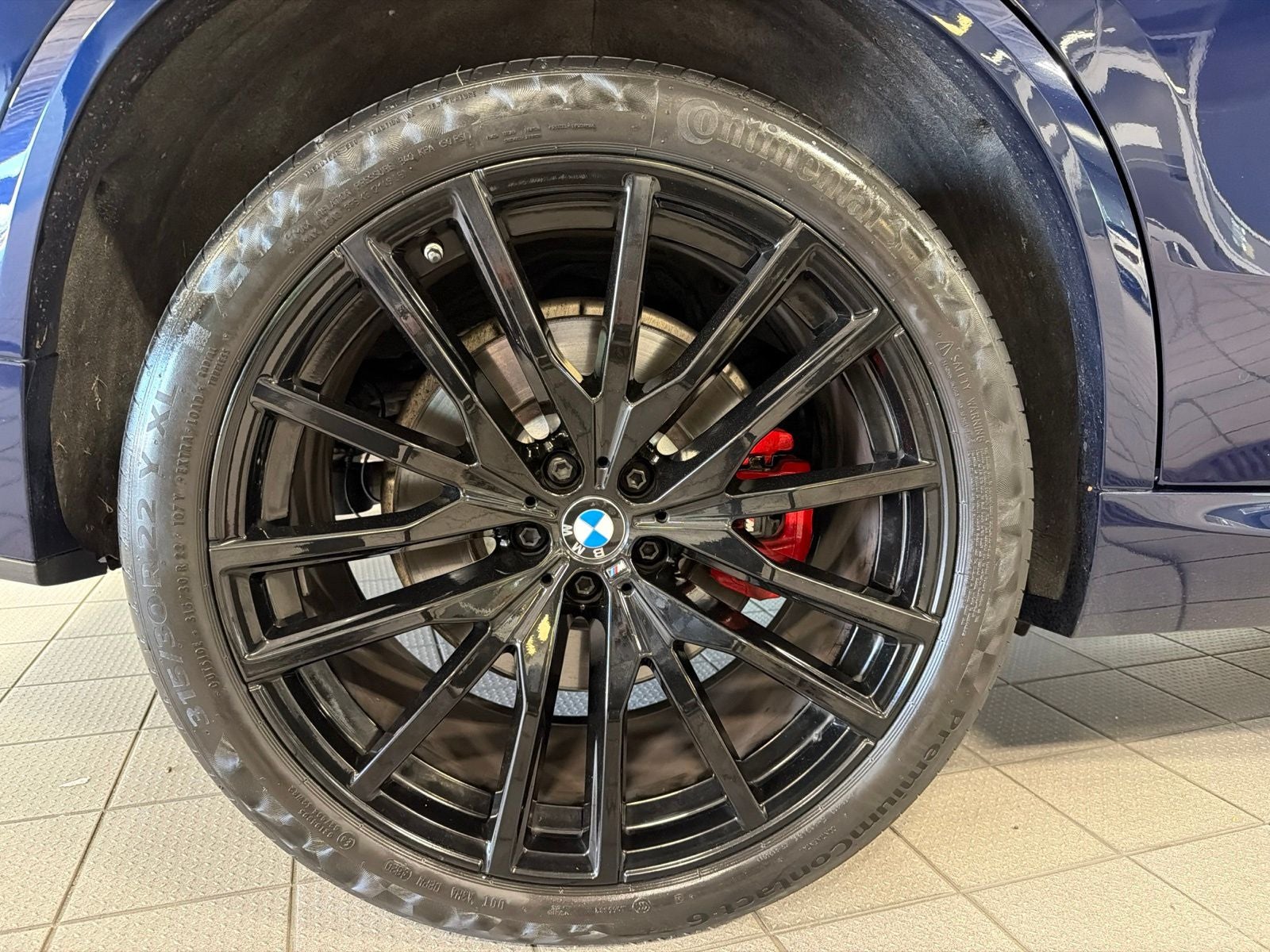2021 BMW X5 M50i