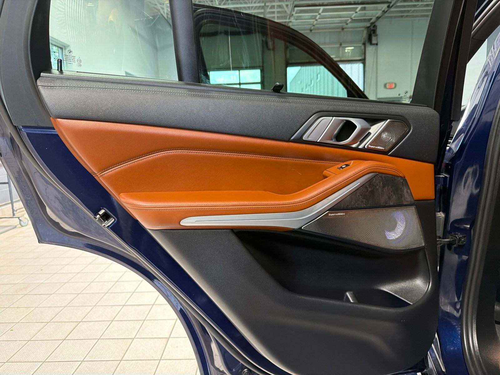 2021 BMW X5 M50i