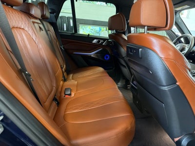 2021 BMW X5 M50i