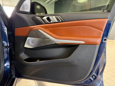 2021 BMW X5 M50i