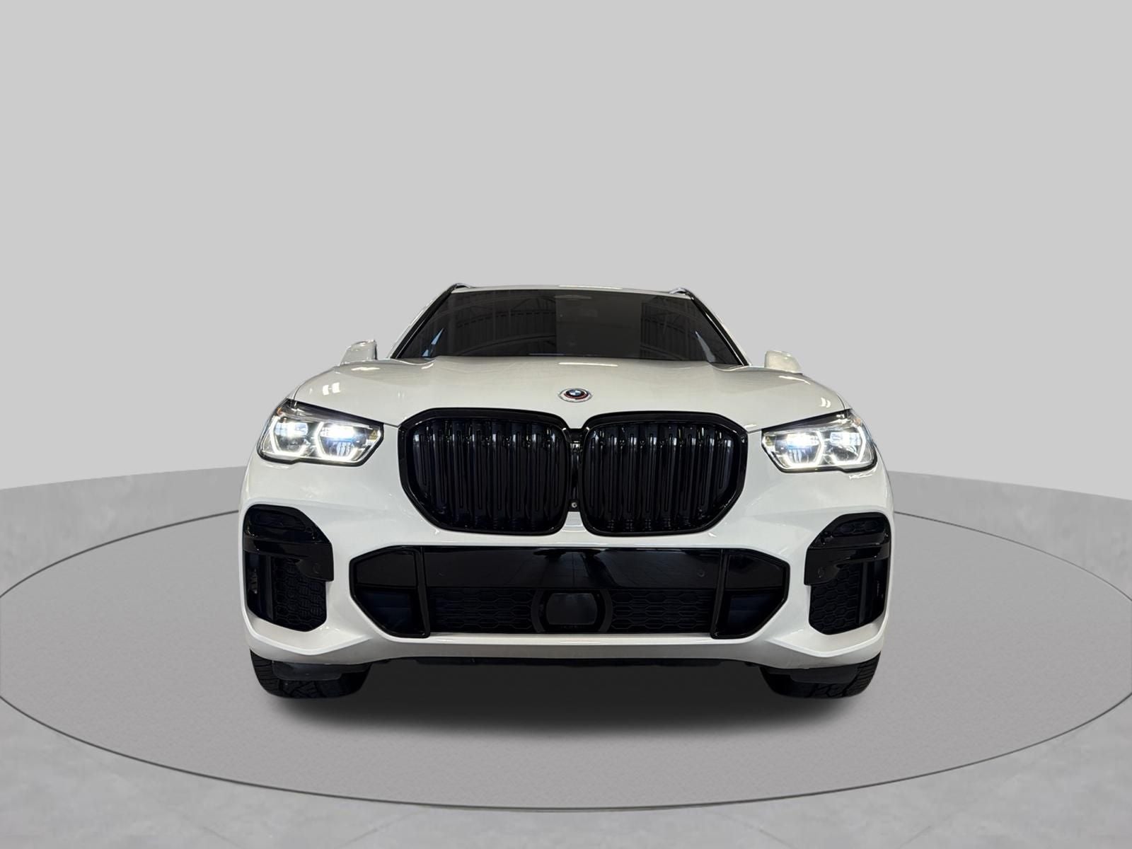 2023 BMW X5 M50i