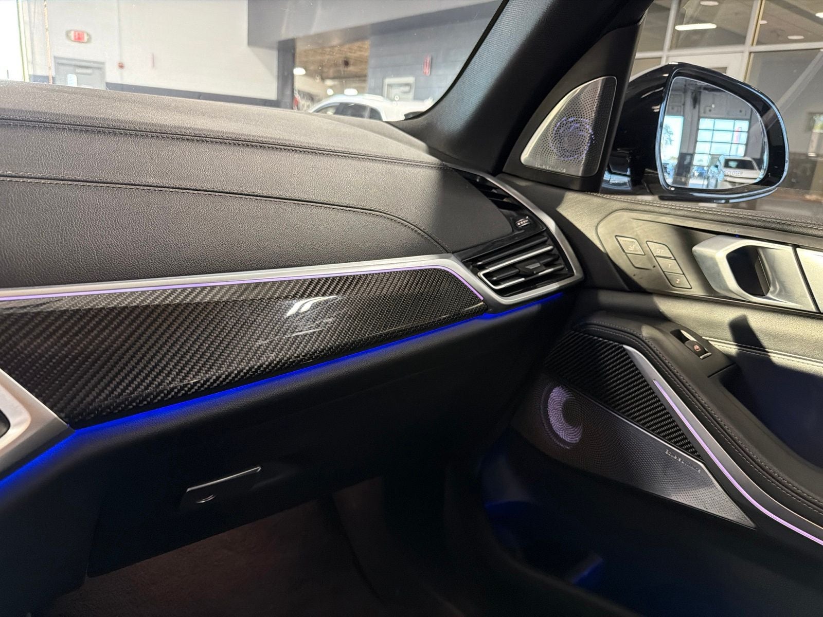 2023 BMW X5 M50i