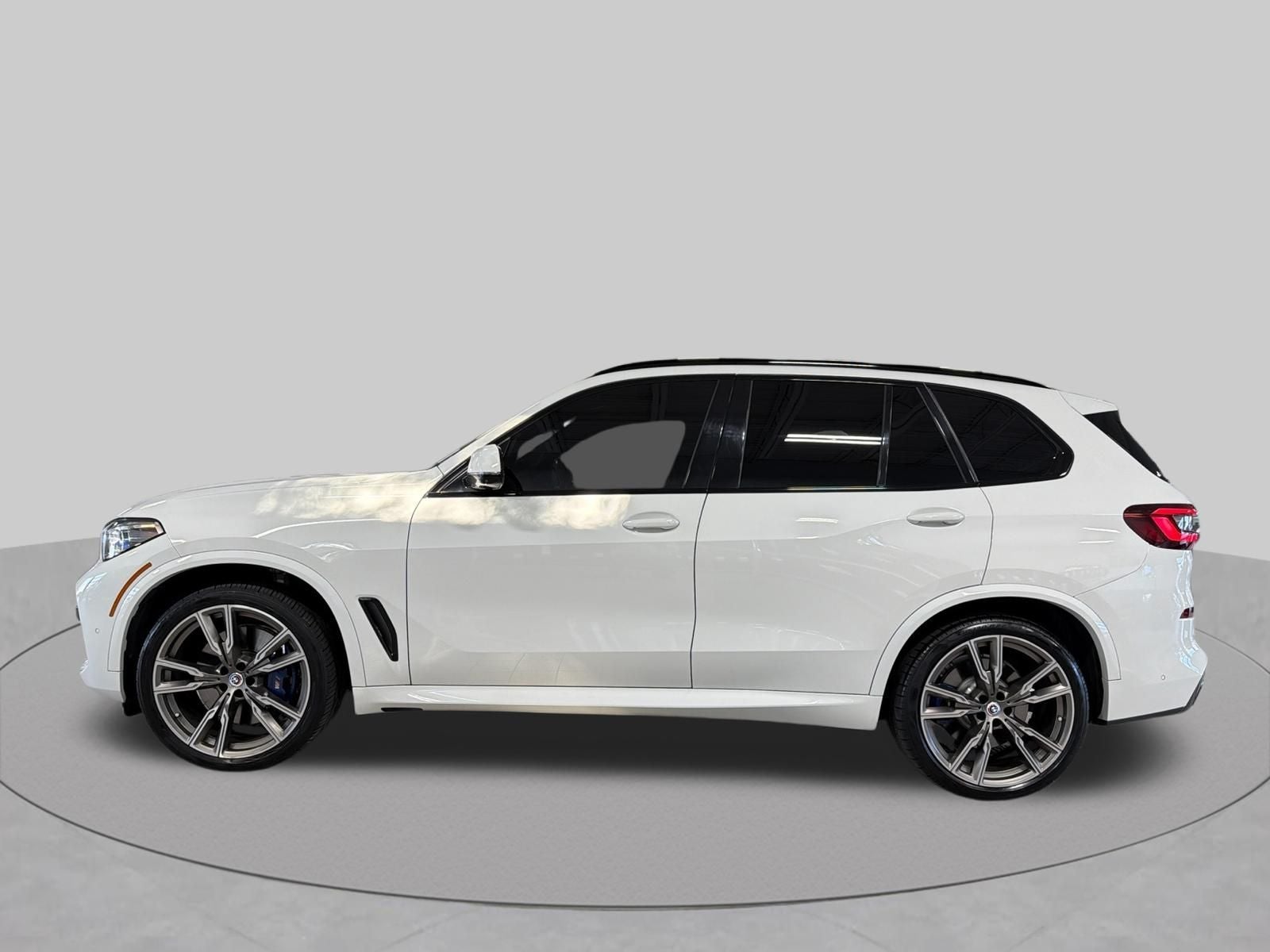 2023 BMW X5 M50i