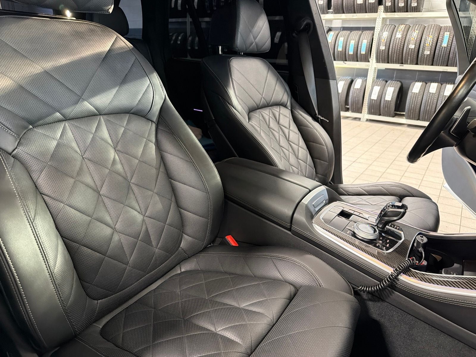 2023 BMW X5 M50i